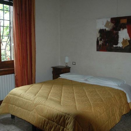 Bed and Breakfast Le Maddalene Verona Pokoj fotografie